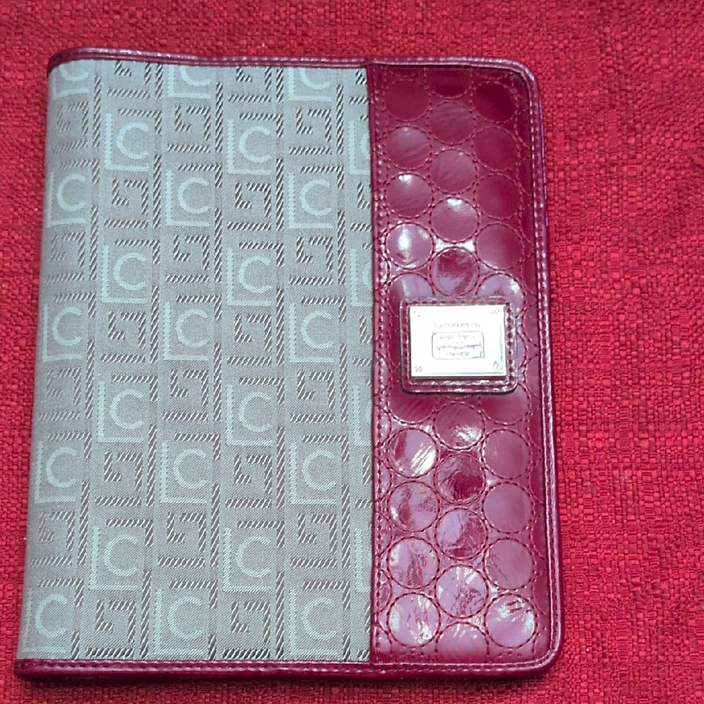 Liz Claiborne Organizer with Notebook Abs Pen Holder with Red Accents